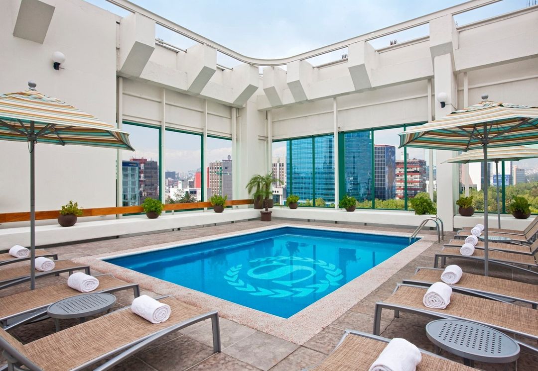 hoteles con alberca en la cdmx