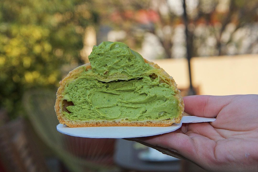 Choux de matcha