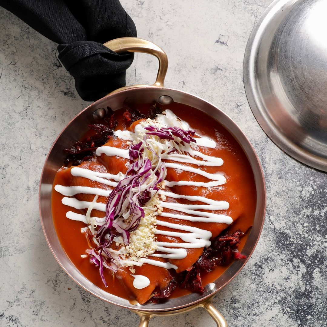 Enchiladas de jamaica