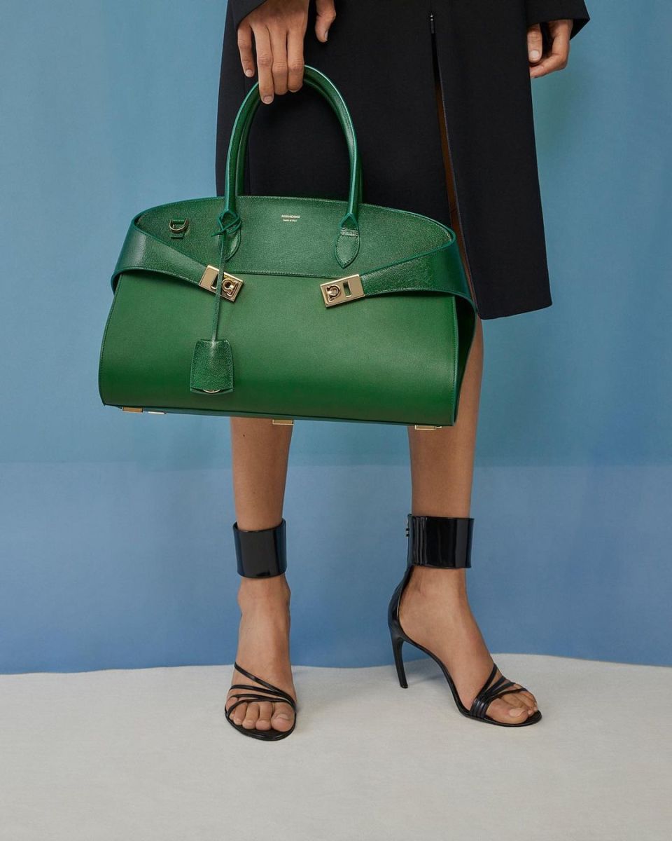 Cuando no sé cómo vestirme me pongo cualquier cosa + estas sandalias en tendencia que todo el mundo halaga