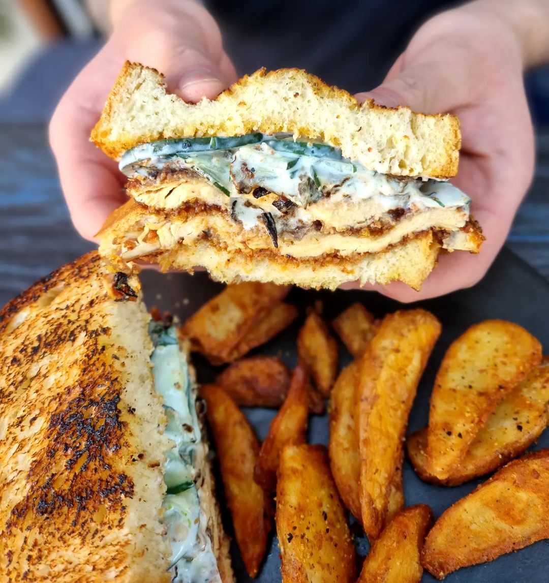 Sándwich de pollo BBQ