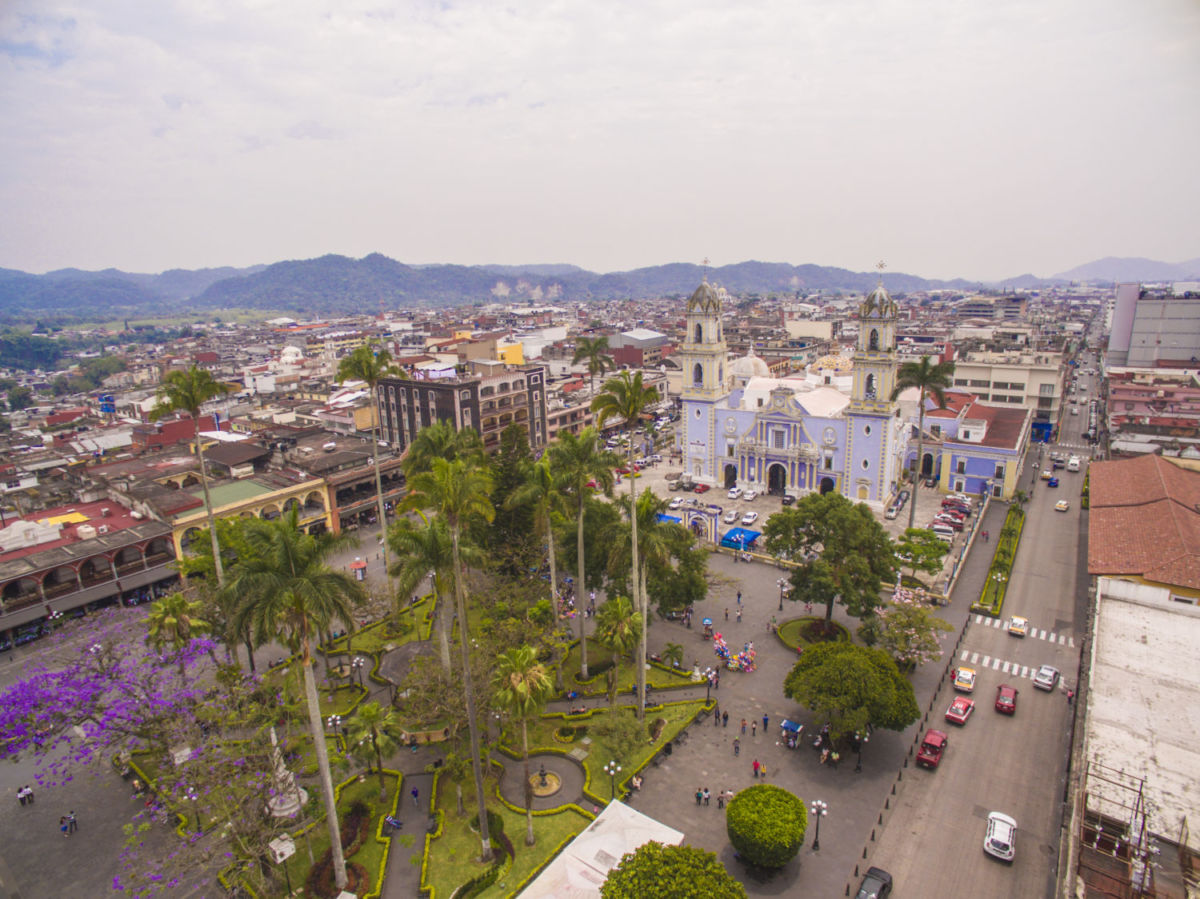 Es de los Pueblos Mágicos menos visitados en Veracruz, cuna del café en México y sede de importantes festivales musicales