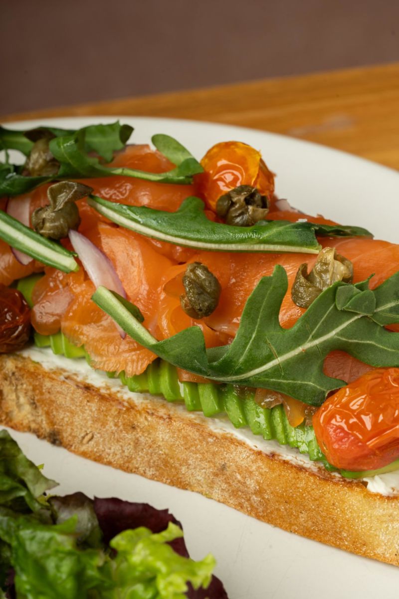 tosta de salmín ahumado