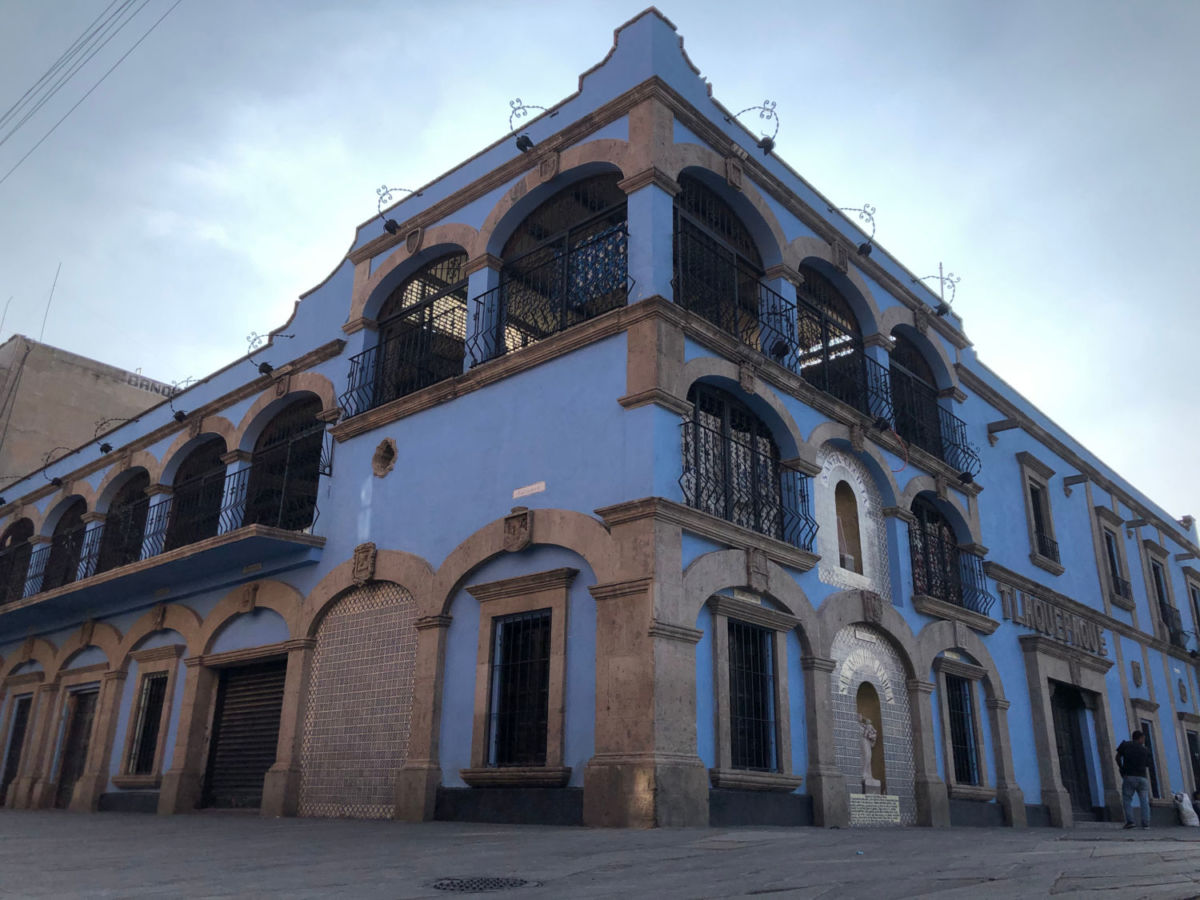 8 lugares de mucha tradición entre locales de la CDMX que nos recuerdan que NO somos turistas en nuestra propia ciudad