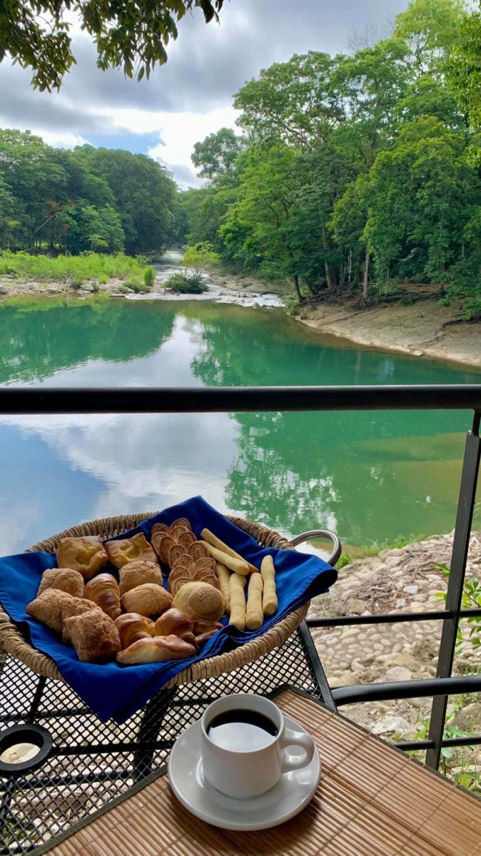 ¿Ya conoces el hotel en Chiapas que tiene su propia alberca natural?