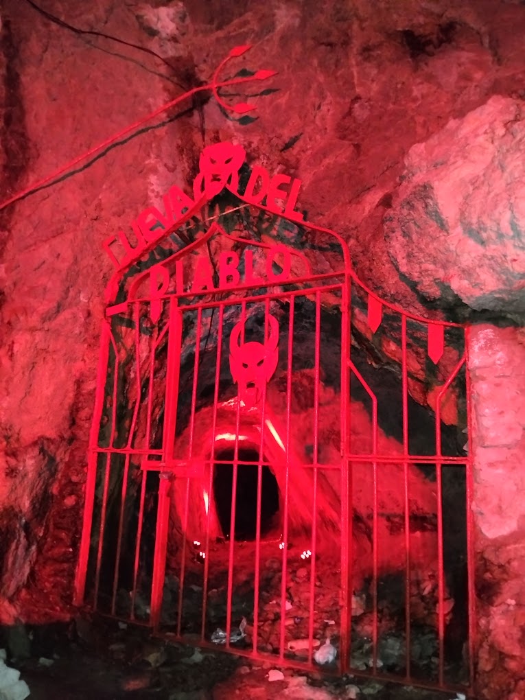 cueva en México