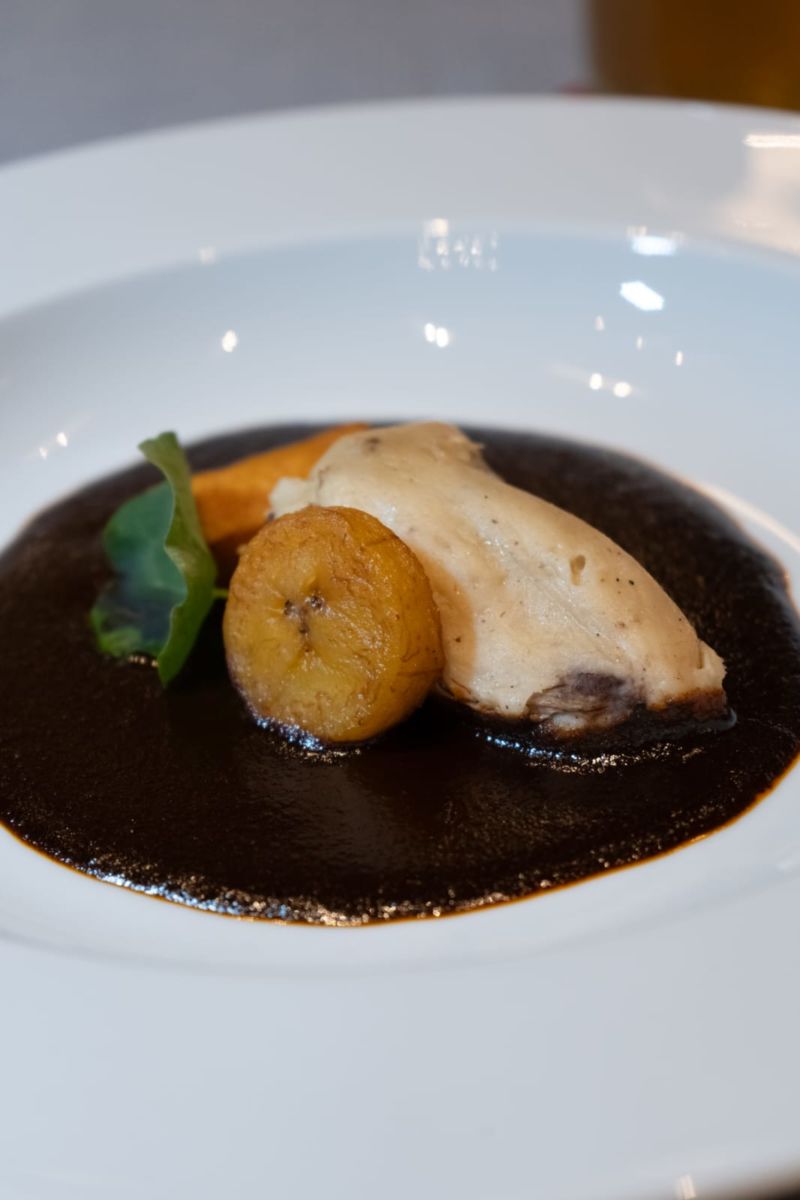 Tamal de pato con recaudo poblano