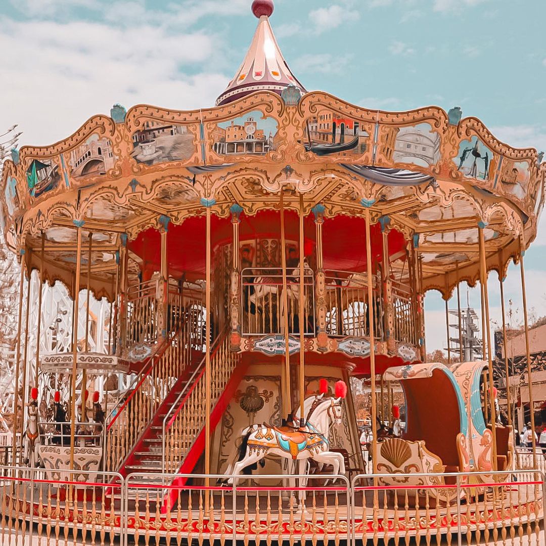 Carrusel Parque Aztlán
