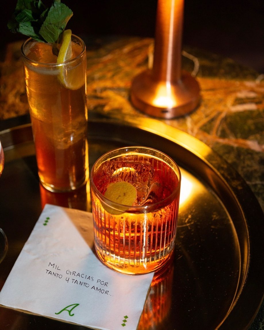 Piano bar en la Roma