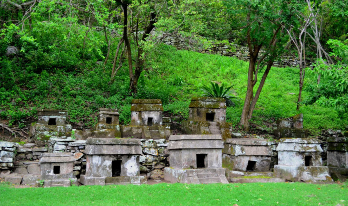 Zona Arqueológica de Quiahuiztán
