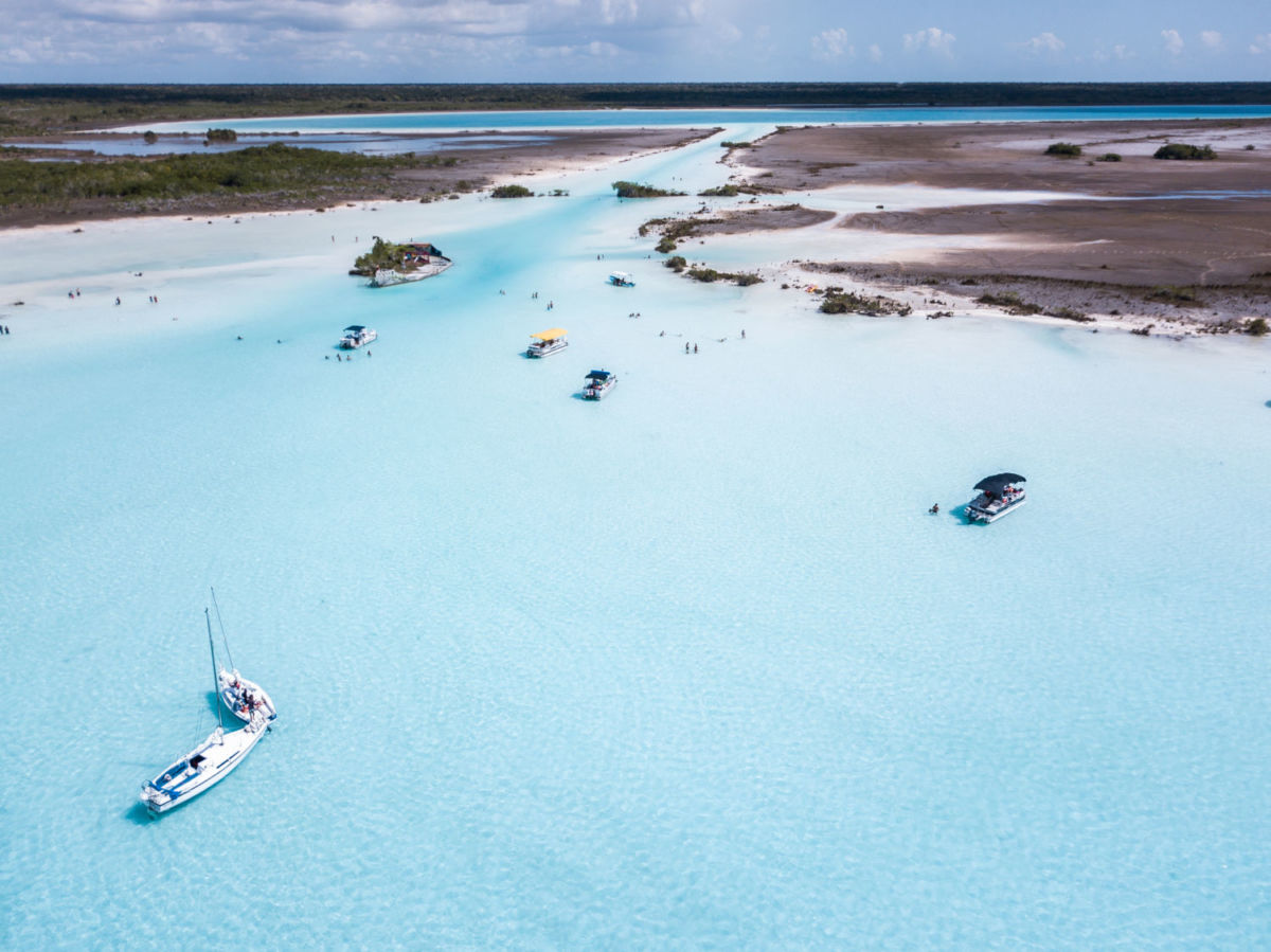 Quienes aman Balandra todavía no conocen el Canal de Piratas, la playa mexicana que parece fantasía