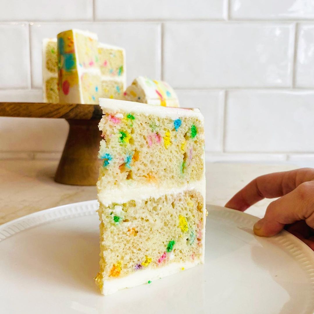 Pastel de confetti