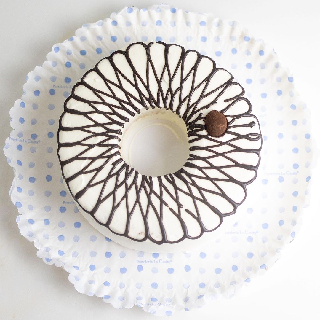Pastel blanco tres leches