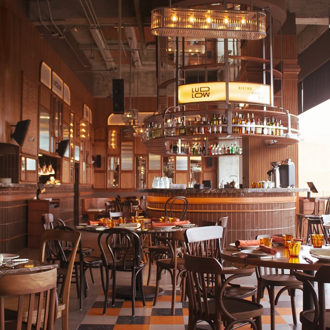 restaurantes espectaculares en la ciudad