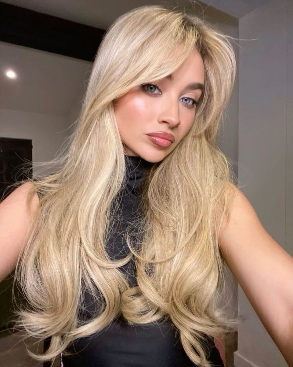 cabello Sabrina carpenter