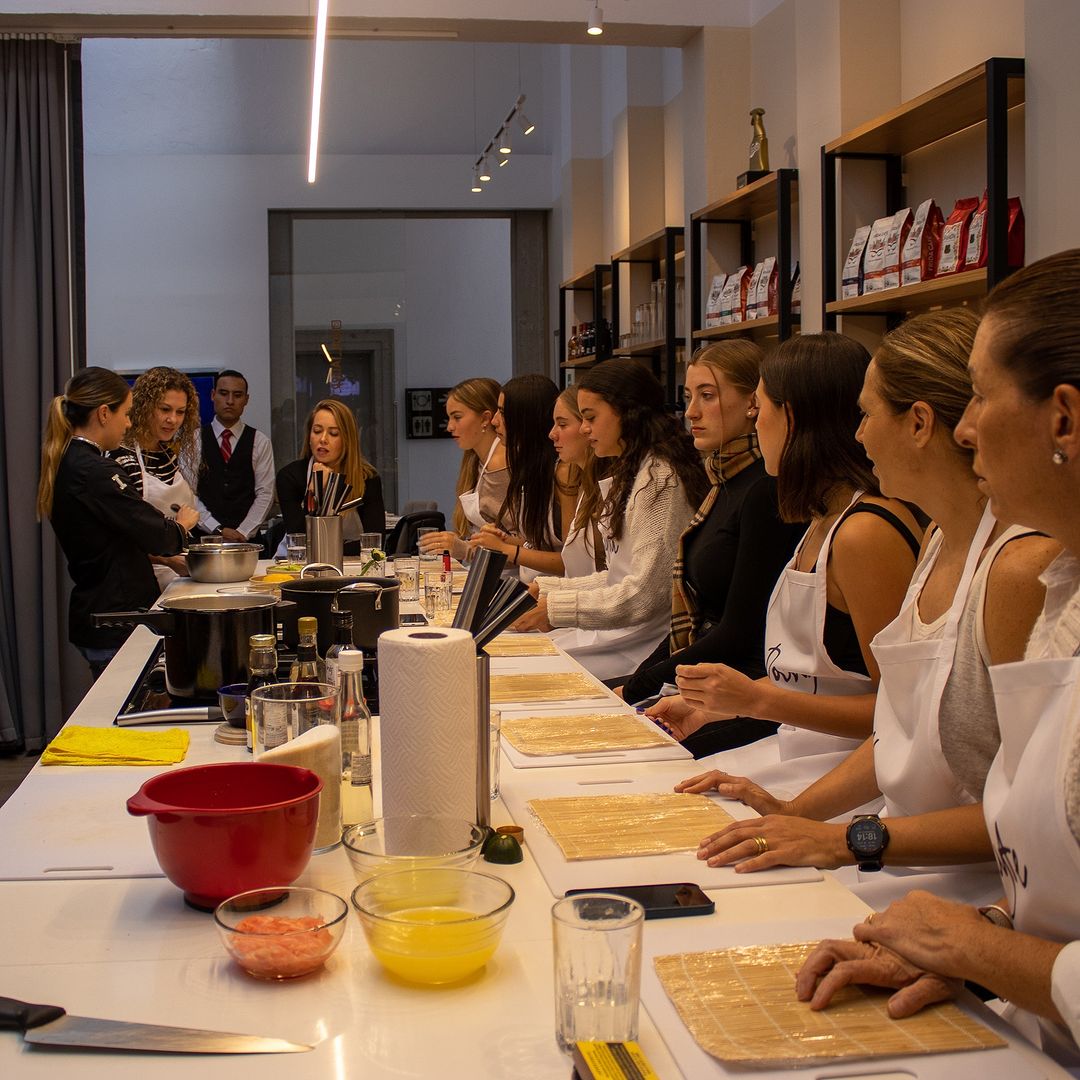 Descubre los talleres de cocina en la CDMX para conocer gente nueva y comer súper rico 