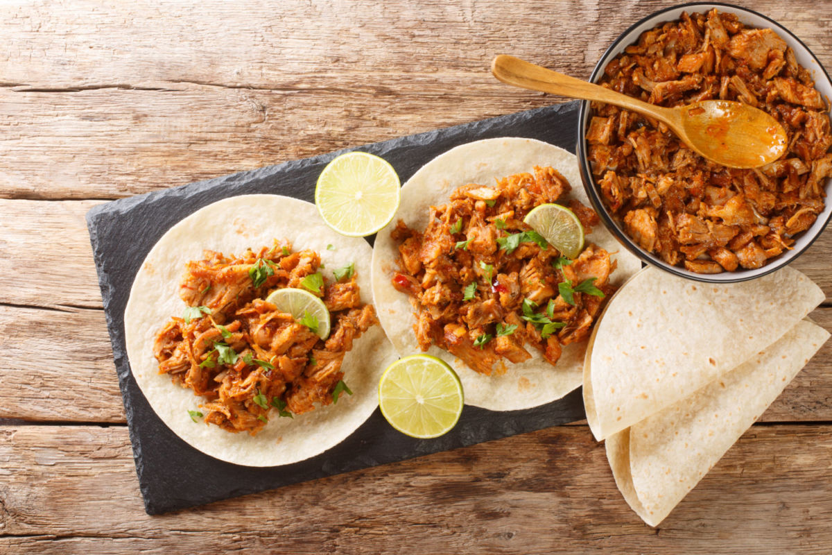 Chilorio guisado típico de Sinaloa