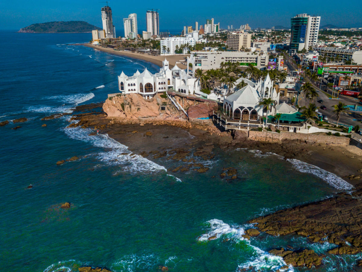 5 de las ciudades con playa más bonitas de México para mudarte si ya te cansaste de la CDMX