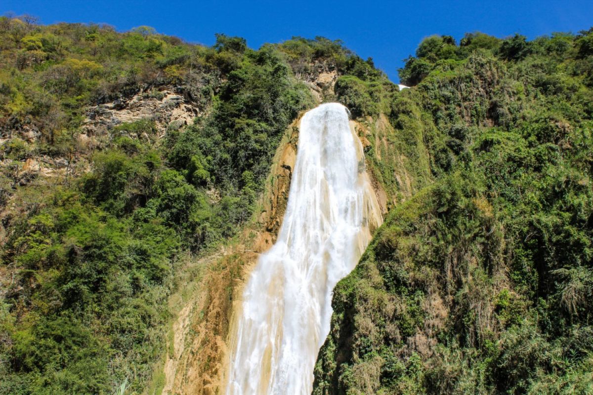 Cascada Velo de Novia