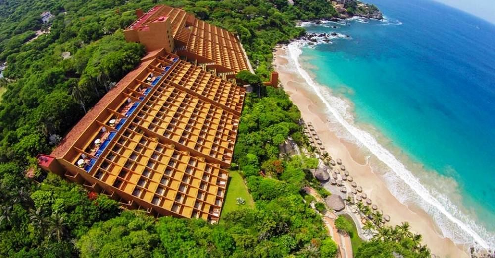 Las Brisas, Ixtapa 