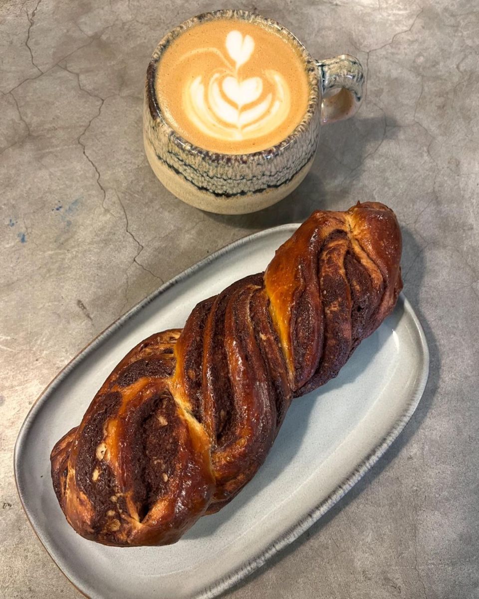 Bakaba de chocolate con naranja
