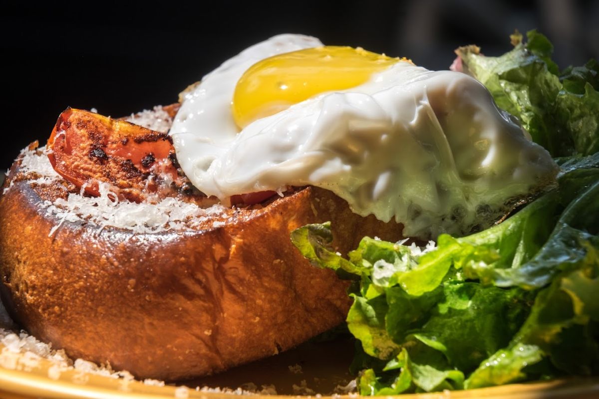 Se dice que empezar la mañana en esta cafetería en la Narvarte te alegra el día invariablemente