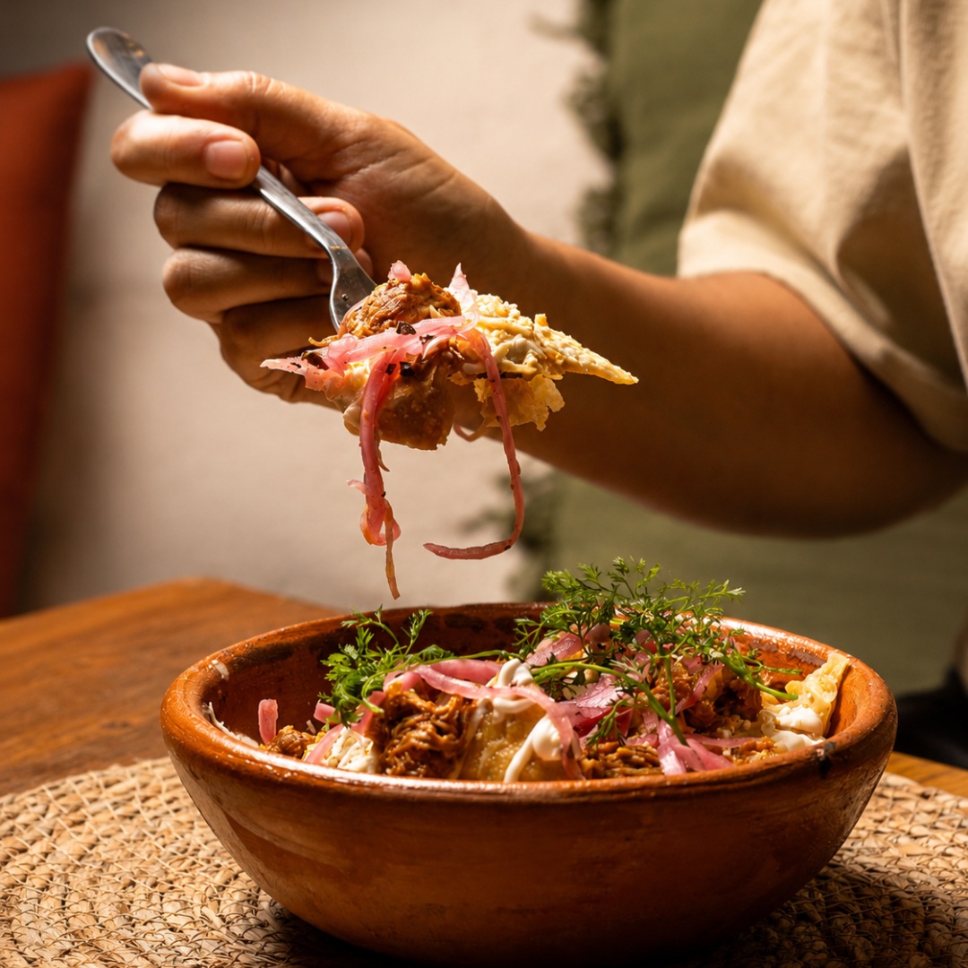 Chilaquiles de cochinita pibil