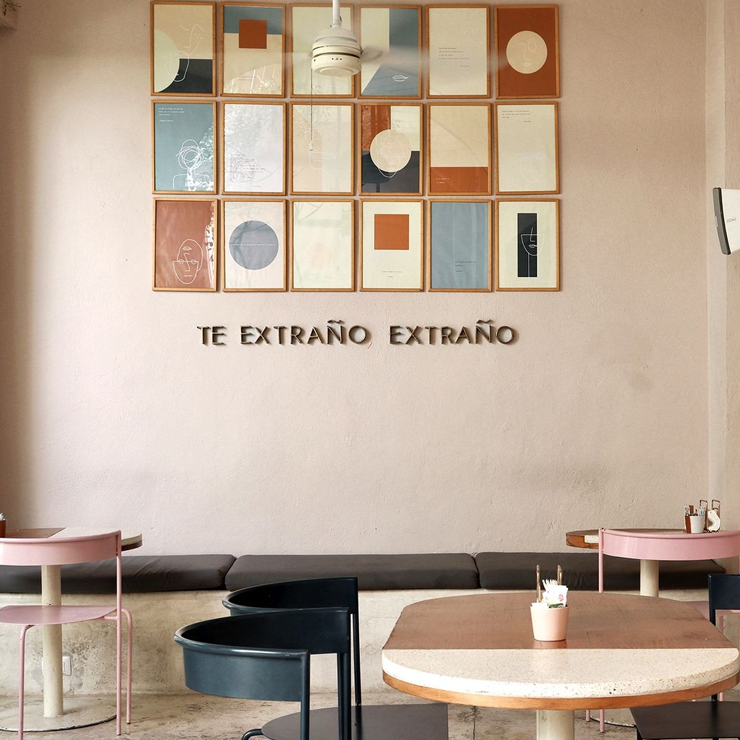 Te Extraño, Extraño