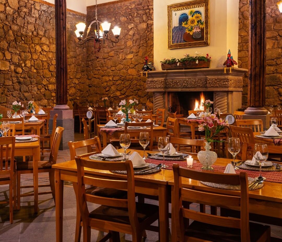 restaurantes de piedra en Pátzcuaro