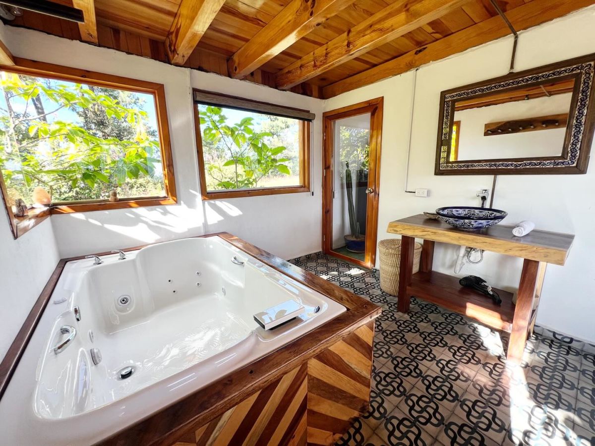 cabañas en el bosque con jacuzzi