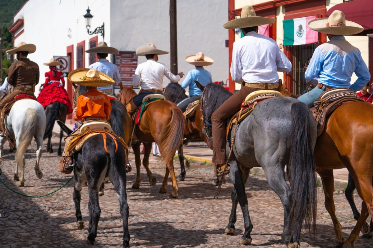 Tradiciones vivas en Mascota