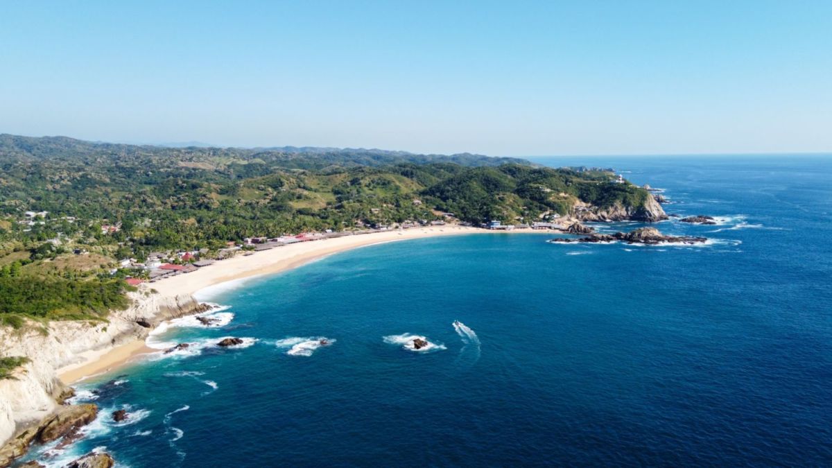Playa Faro de Bucerías 