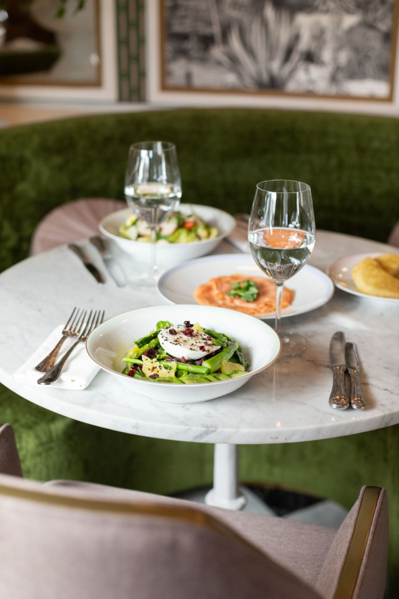 Descubre el sabor de Francia en Maison Ladurée, tiene una sede en Polanco y te hace sentir en París