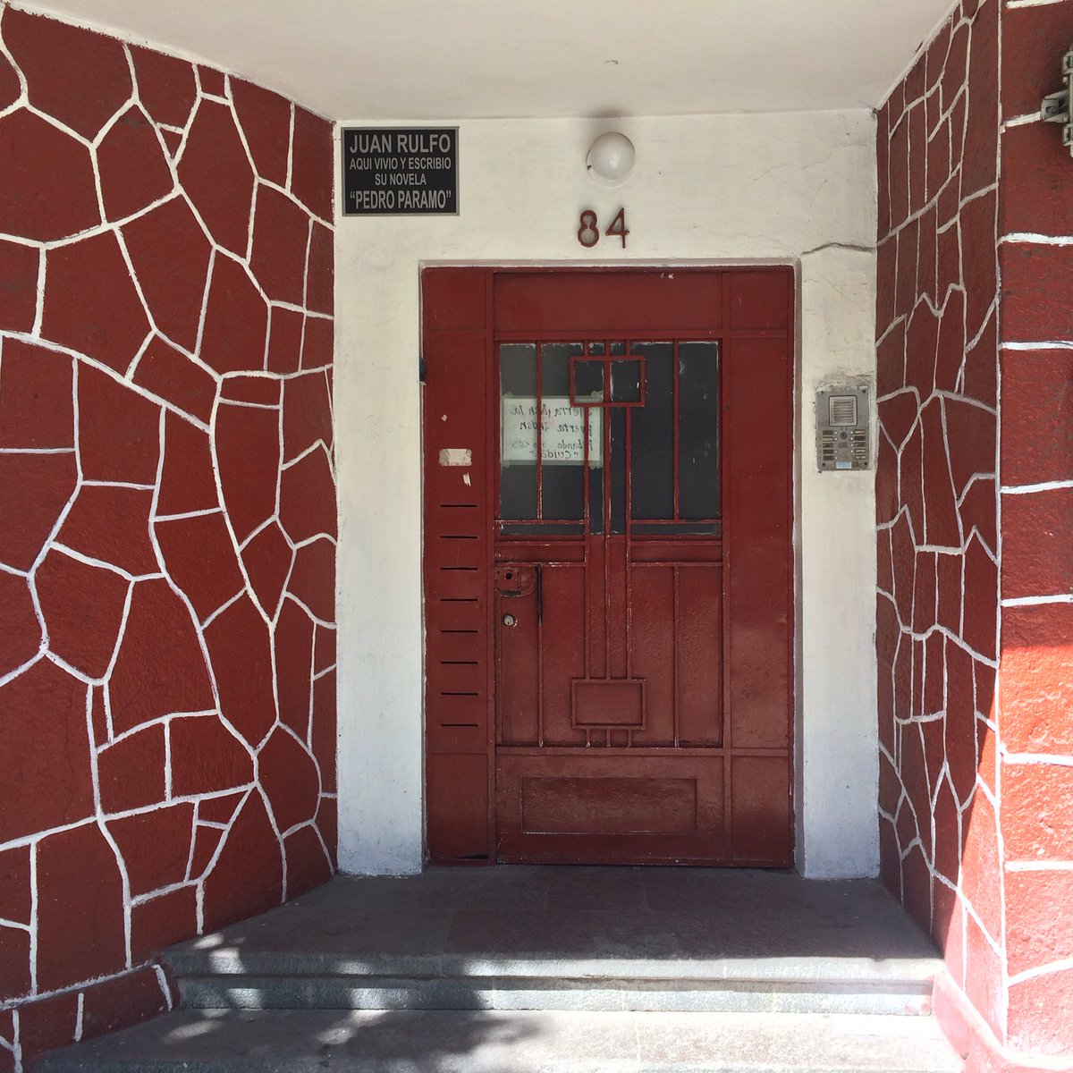 dónde vivió juan Rulfo