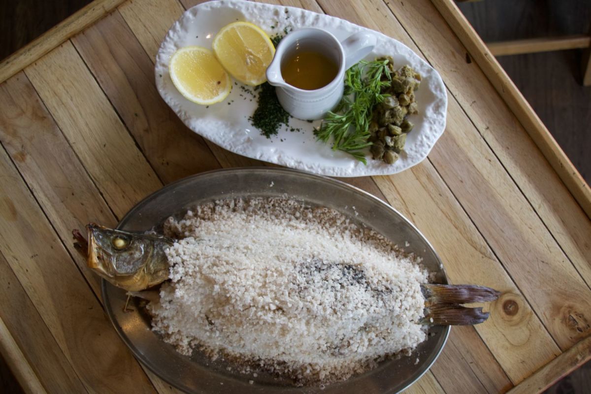 Pescado a la sal en Lomas