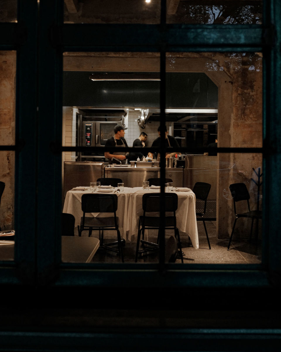 Voraz: la nueva ‘gastrocantina’ contemporánea en la Roma que promete convertirse en el ‘spot’ en tendencia de la zona