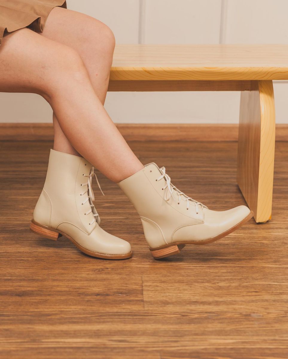 Botas de cuero con suela de goma