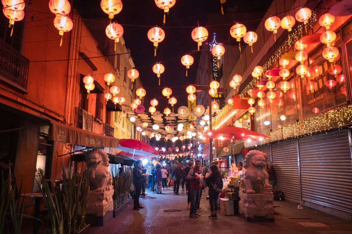 5 razones para perderte una tarde por el Barrio Chino de la CDMX