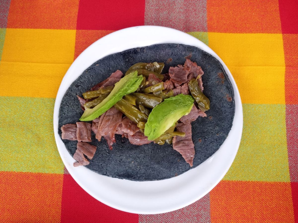 Tacos de cecina 