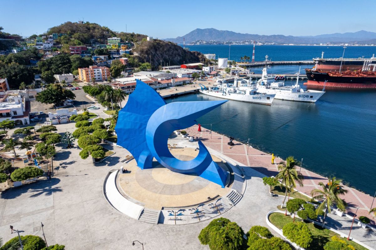 manzanillo colima