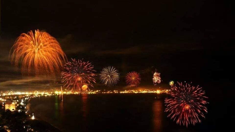 Manzanillo se Ilumina