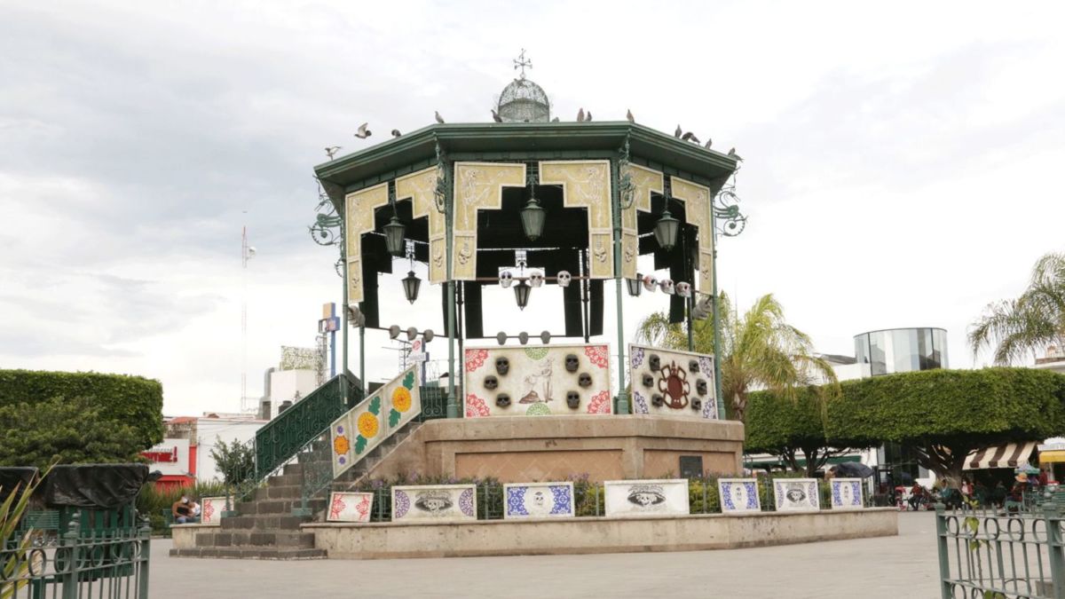 Kiosco en la Plaza Principal de Ocotlán Jalisco