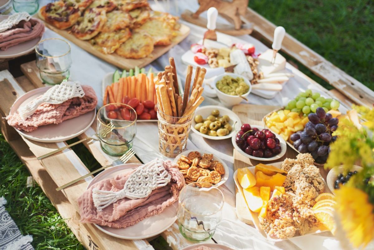 6 imprescindibles para organizar el picnic más lindo este 2025 