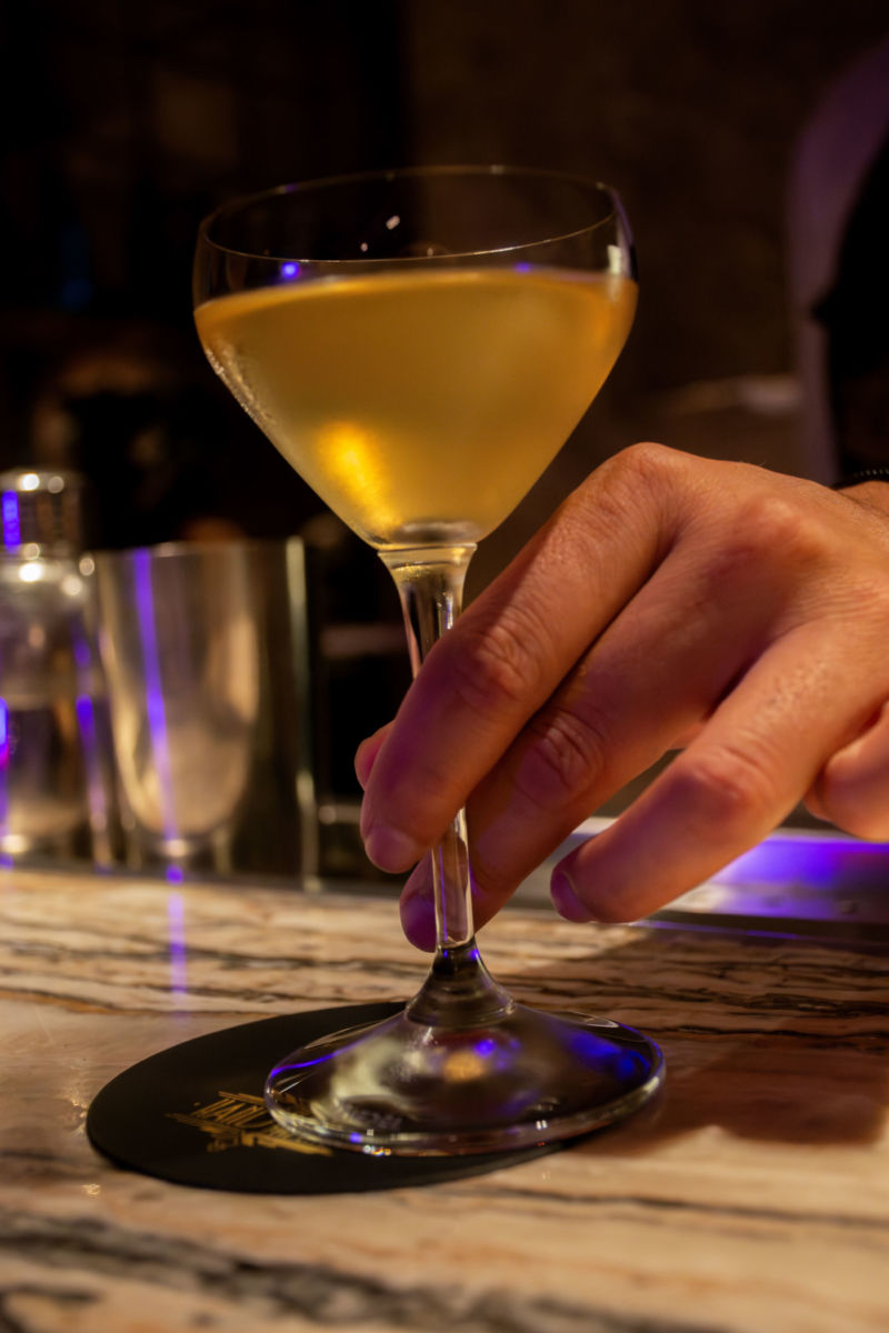 Ling Ling x Handshake 