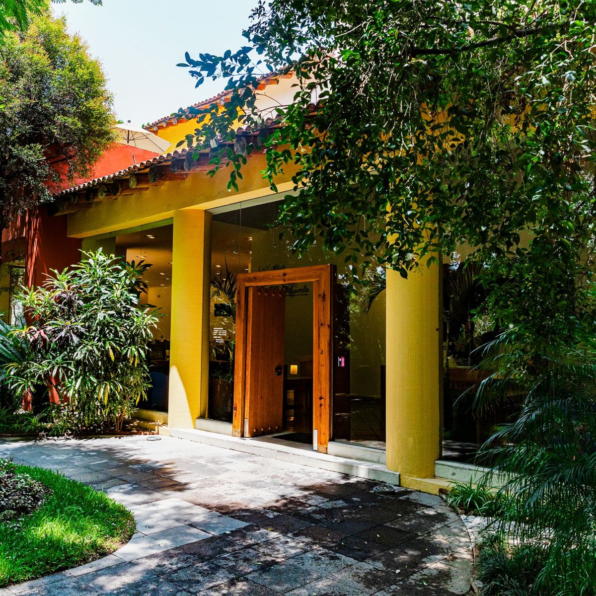 Hotel Rancho San Diego