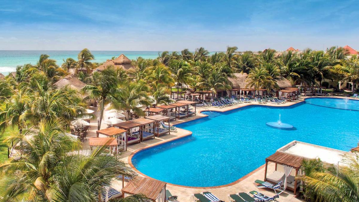 El Dorado Royale Resort