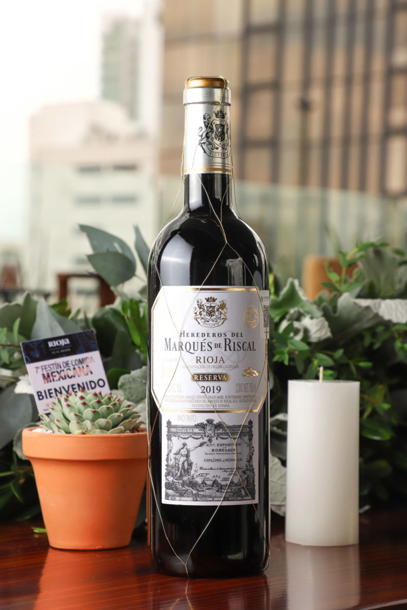 5 vinos de la Rioja para una cena romántica en casa