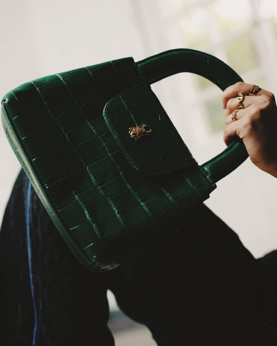 Firma de bolsos Avorigen 