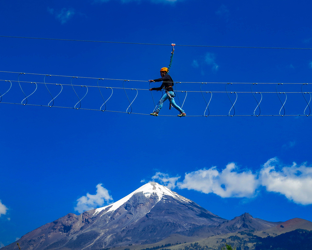 Puentes colgantes extremos