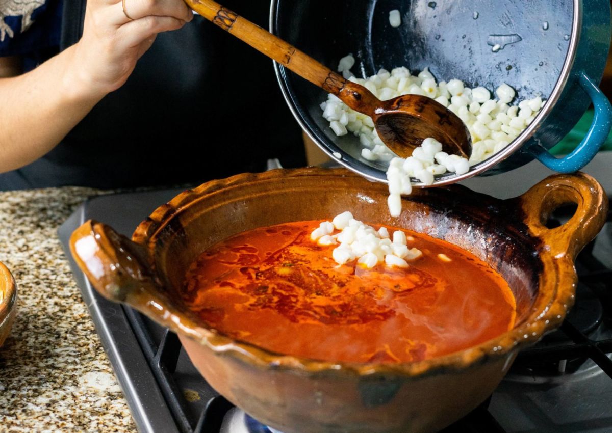 6 ciudades en México especialistas en preparar el mejor pozole que hayas probado jamás 